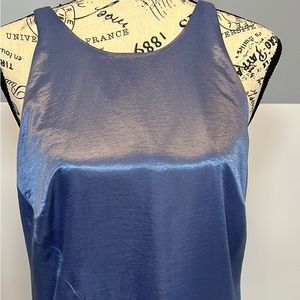 Banana Republic silk size 6